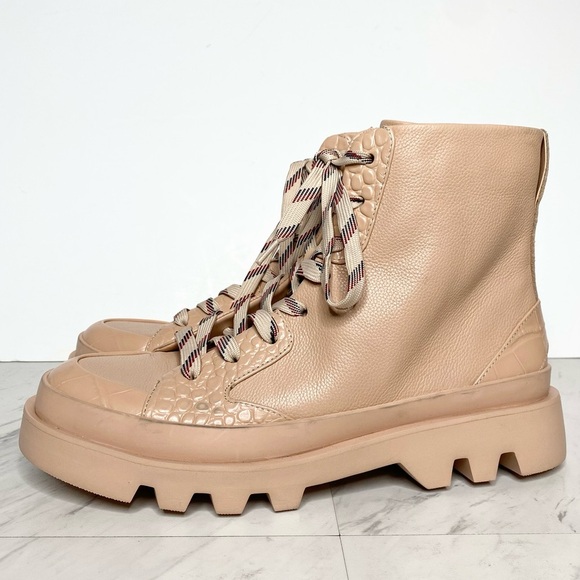 Vince Camuto Korigan Pink Tan Leather Lace Up Lug Sole Boot 9 1/2 M - Picture 1 of 15